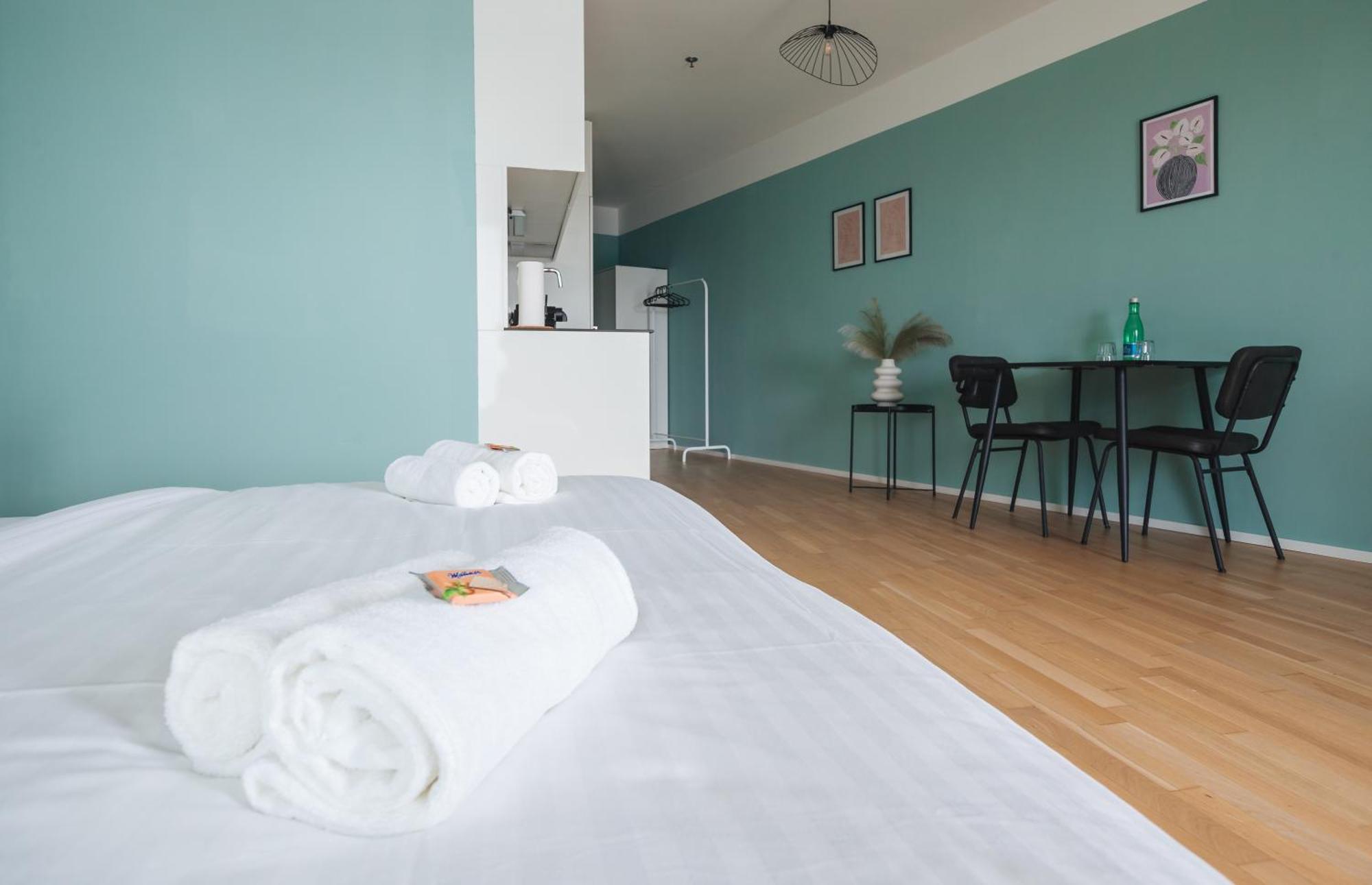 Decorous Cozy City View Suite Vienne Extérieur photo